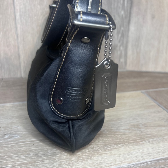 Vintage Coach Black Shoulder Bag - Picture 6 of 15